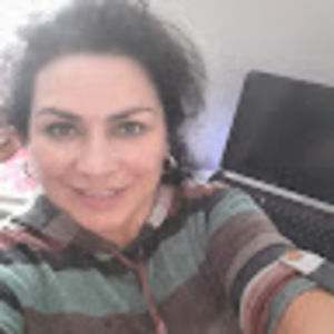 Meet your Posher, Lina m.